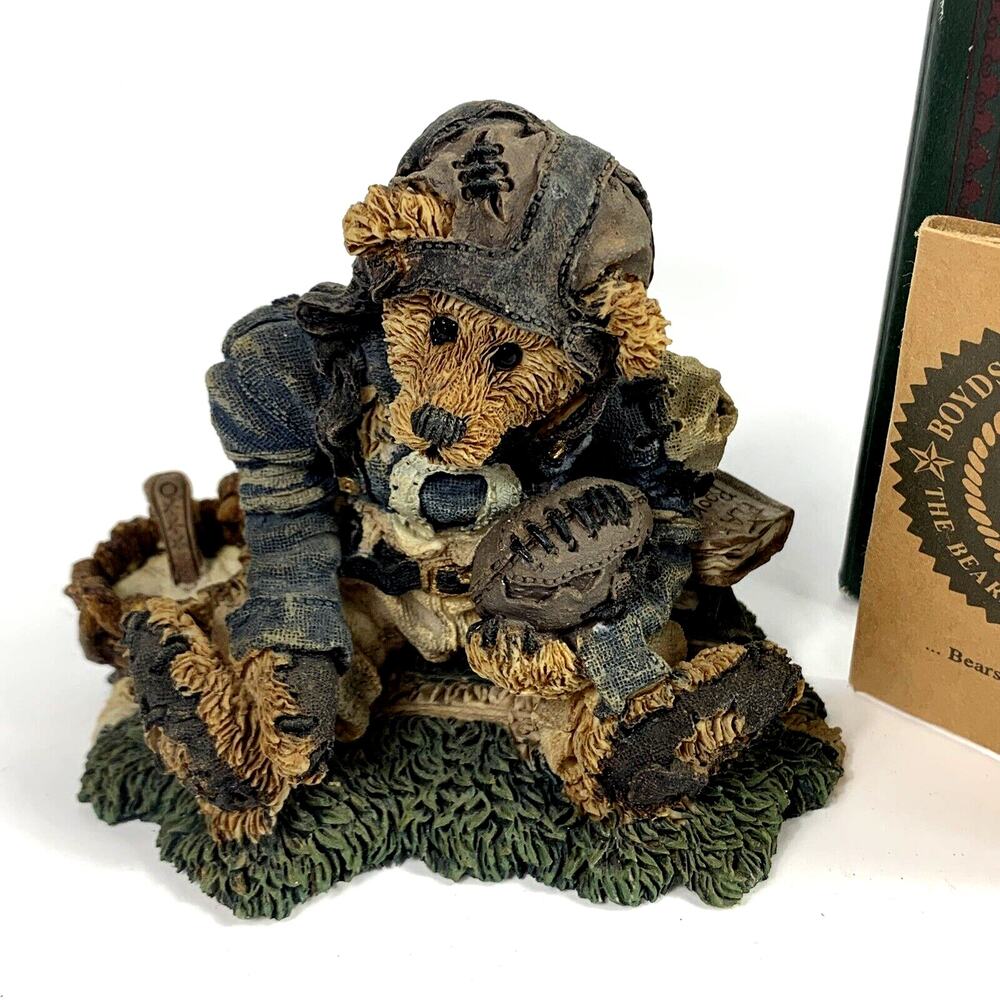 Vtg Boyds Bear Football "Knute & the Gridiron" Bearstone 1994 #22451 w/ Box